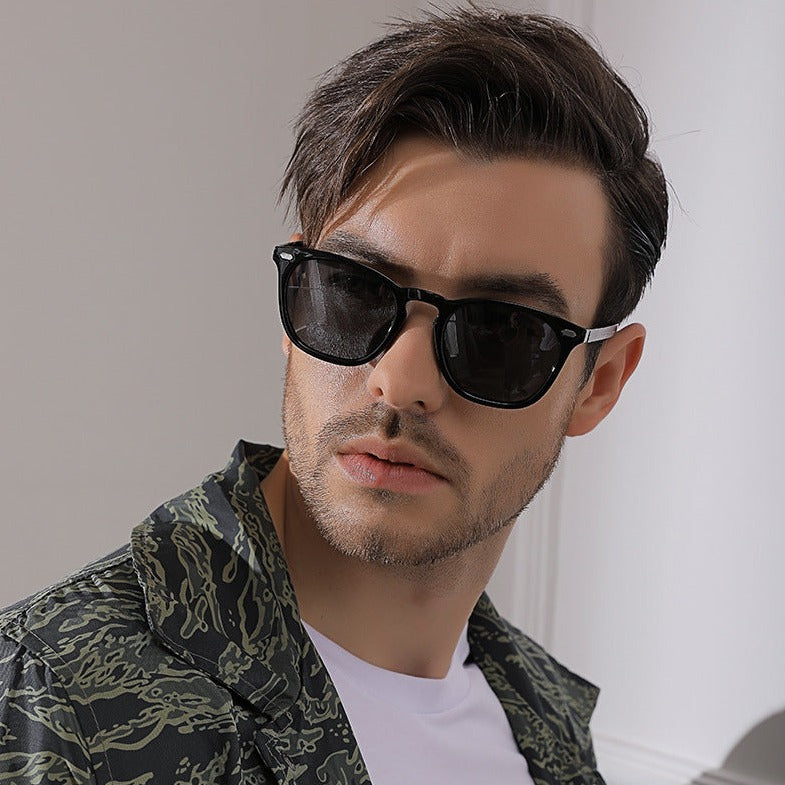 Color Changing Sunglasses