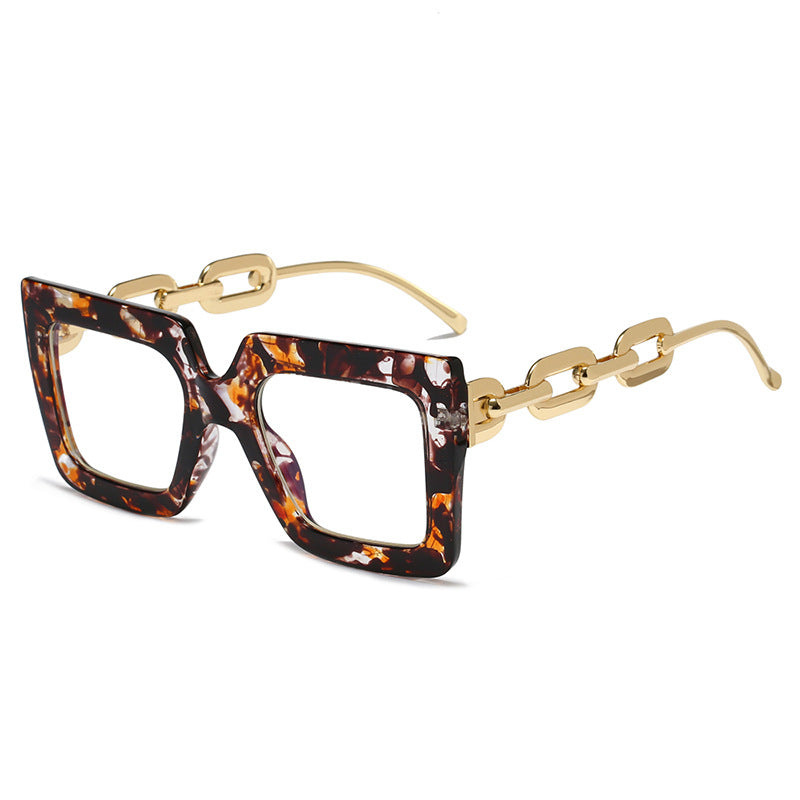 Chain Glasses