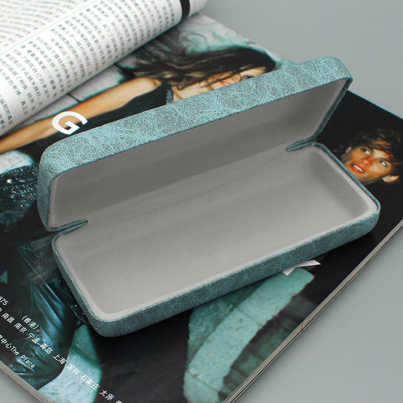 Pleated Leather Glasses Case
